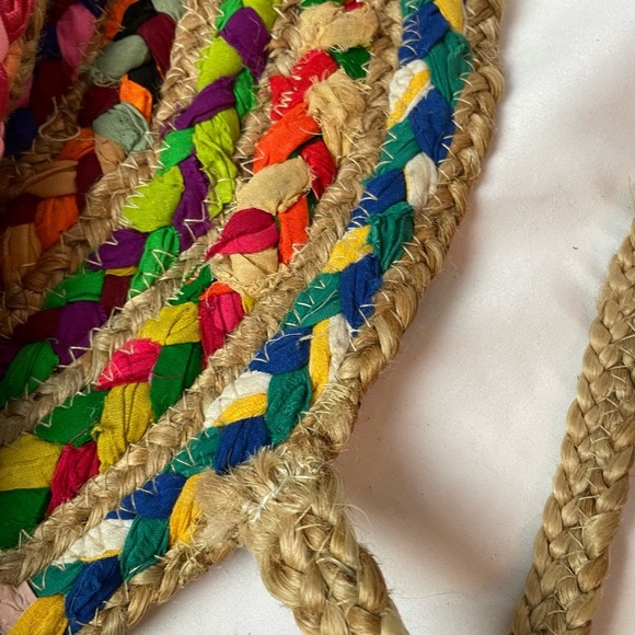 Magid Red and Pink Tote Bag Spiral Design - Picture 7 of 9